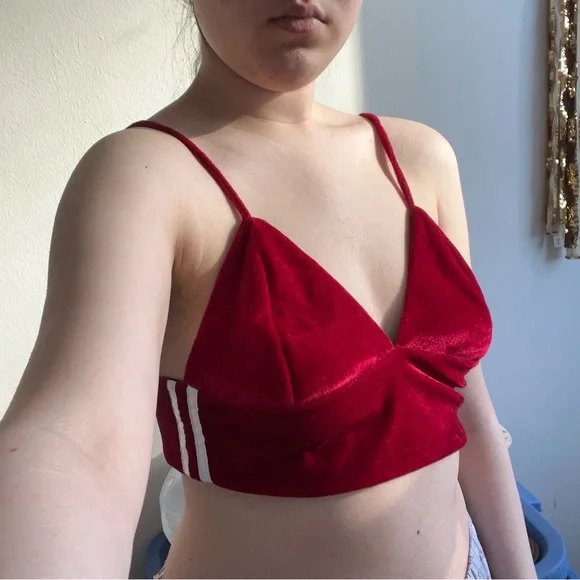 Red O-MIGHTY Top - Picture 10 of 11